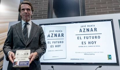 El expresidente del Gobierno, José María Aznar, durante la presentación de su libro en Barcelona.
