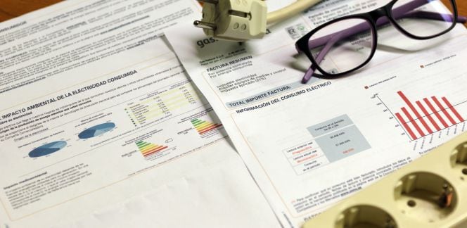 La luz bajará este domingo un 60%, hasta los 22 euros 