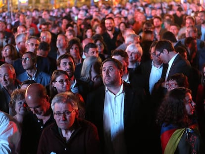 Oriol Junqueras en el acto unitario del independentismo en Montjuic, con la presencia del presidente de la Generalitat, Carles Puigdemont, en Barcelona.