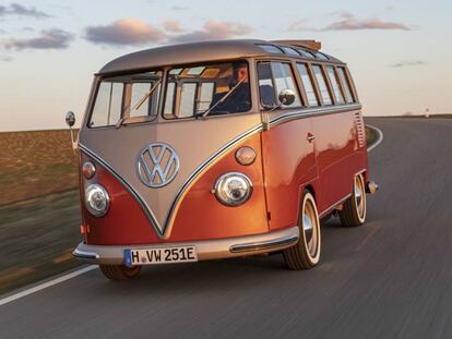 Volkswagen e-Bulli: la furgoneta clásica 'hippie' regresa electrificada