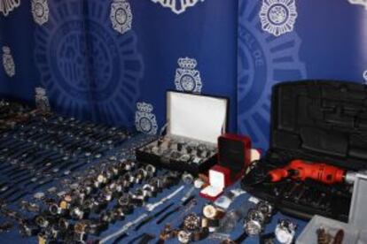 Relojes recuperados por la policía en la llamada Operación Diarsa.