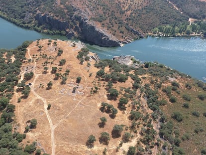 Vista aérea del yacimiento de El Castillón (Zamora).