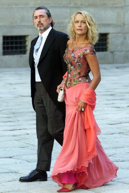 Correa y su mujer, en la boda de Alejandro Agag y Ana Aznar.