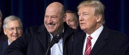 Gary Cohn, a la izquierda, junto con Donald Trump, en una imagen de archivo. 