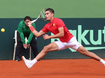 Carlos Alcaraz, en la eliminatoria de la Copa Davis entre España y Rumanía en Marbella.