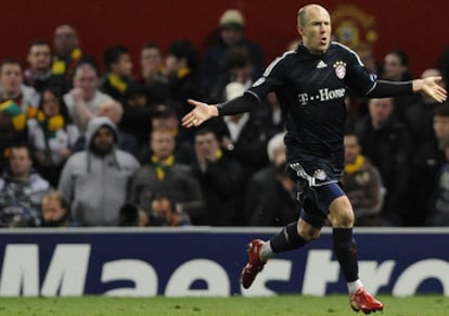 Robben celebra su gol