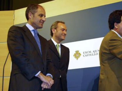 Francisco Camps, Alberto Fabra y Santiago Calatrava durante la presentaci&oacute;n del acuerdo del Centre de Convencions de Castell&oacute;n.