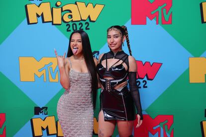 Becky G y Jimena Jimenez.
