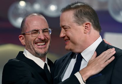 Darren Aronofsky (izquierda) y Brendan Fraser, en el Festival de Venecia.