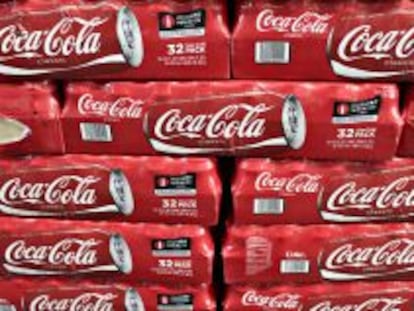 Coca-Cola cerrará cuatro plantas y despedirá a 1.250 trabajadores