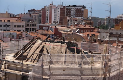 La cúpula y la linterna de la iglesia penitencial de la Vera Cruz, tras el derrumbe.