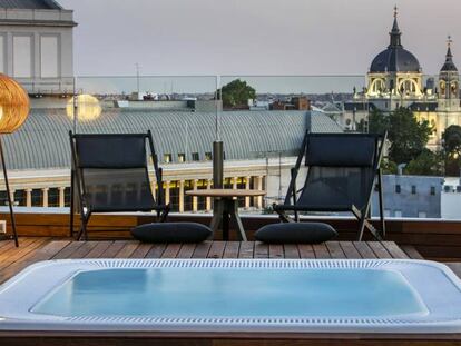 Terraza del hotel Gran Meli&aacute; Palacio de los Duques, en Madrid. 