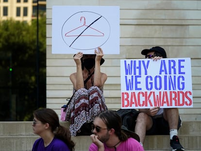 Demonstrators gather at the federal courthouse in Austin, Texas, following the U.S. Supreme Court's decision to overturn Roe v. Wade, June 24, 2022.