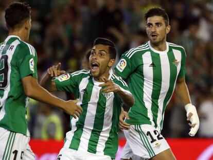 El Betis celebra un gol en su último partido de liga