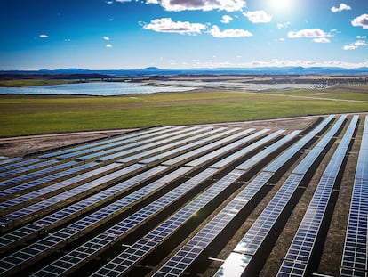 Parque solar fotovoltaico desarrollado por Lantania en Torrijos (Toledo).