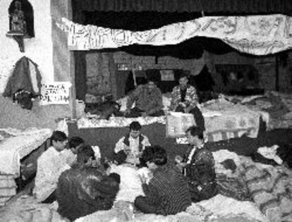 Encierro de immigrantes en la iglesia de Santa María de Pi en Barcelona.