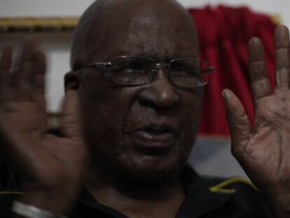 Andrew Mlangeni, compañero de celda de Nelson Mandela.