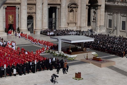 Funeral del papa Francisco en la basílica de San Pedro en el Vaticano.