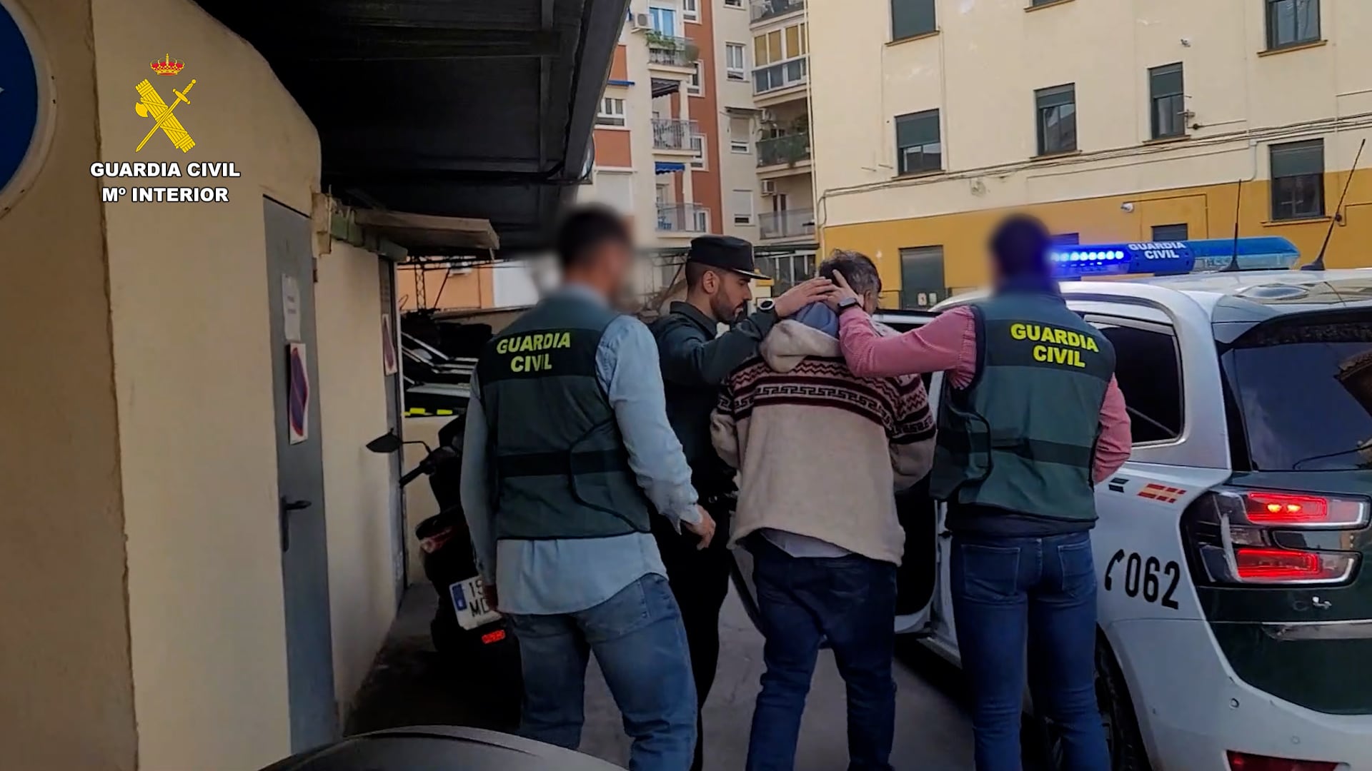 Golpe a una trama criminal que explotaba a inmigrantes ilegales simulando negocios de comida rápida 