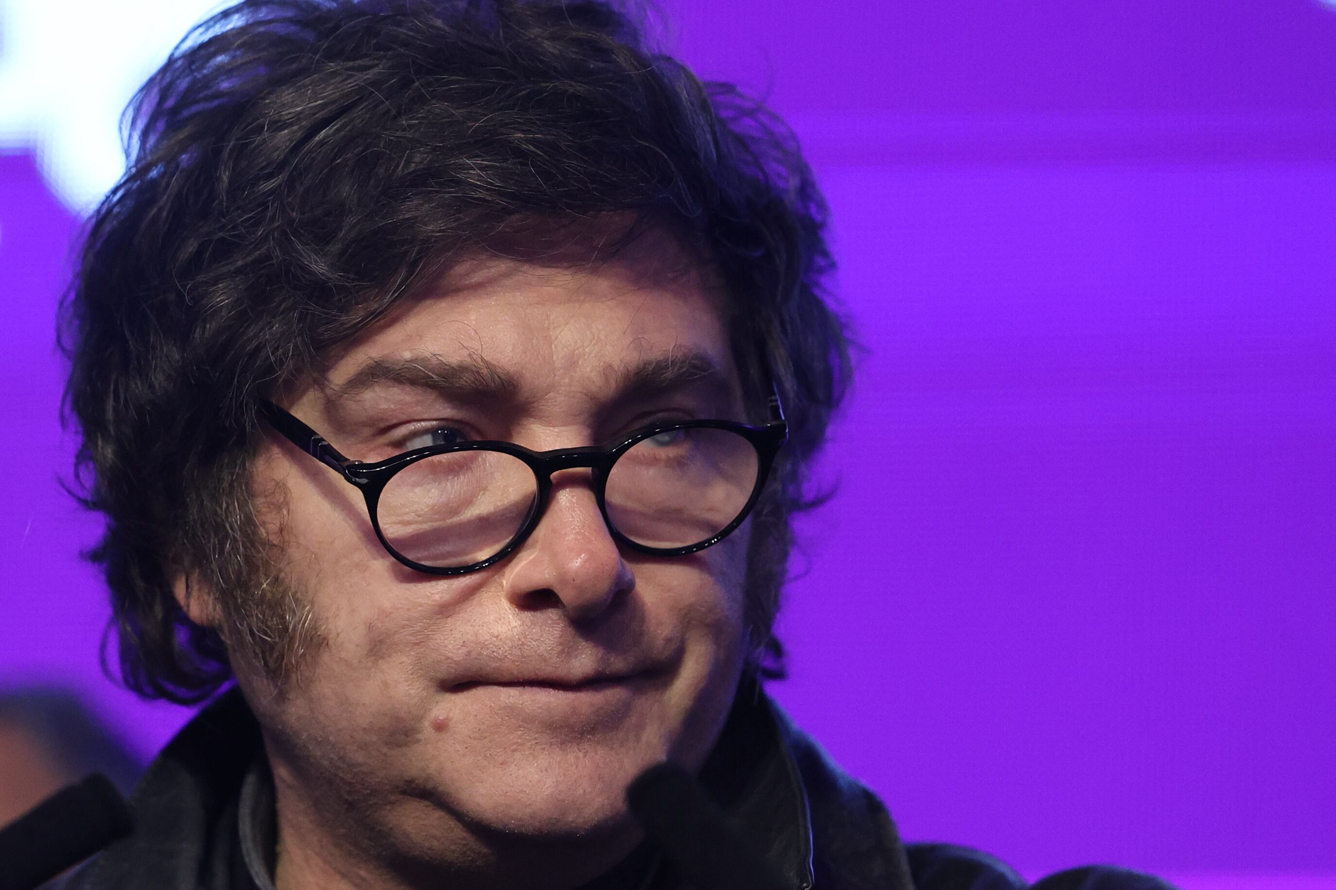 Milei, el vía crucis del rey desnudo