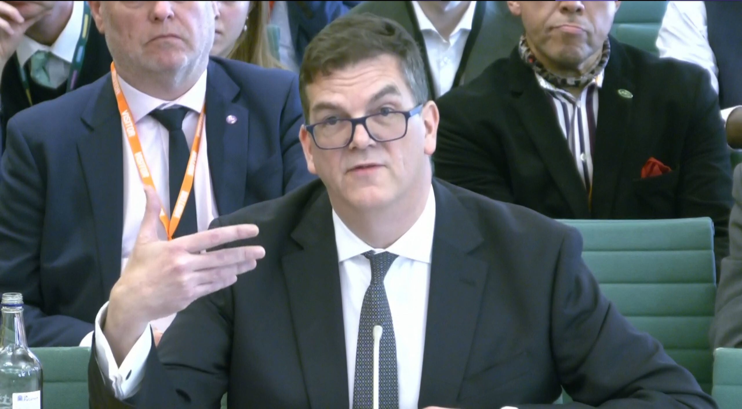 El alto funcionario cesado por Starmer asegura que el Gobierno británico presionó para acelerar el nombramiento de Mandelson