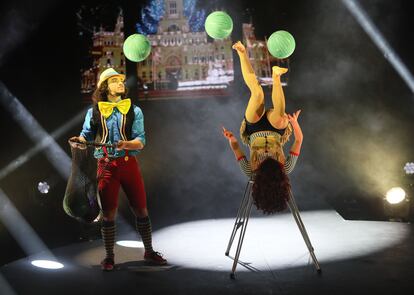 Malabaristas en el circo Price de Madrid.