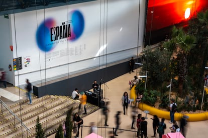 Vista del pabellón de España en el primer día de actividades de la Feria Internacional del Libro el día 30 de noviembre de 2024.