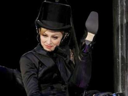 Madonna en su actuación, hoy, en el estadio Luzhniki de Moscú.
