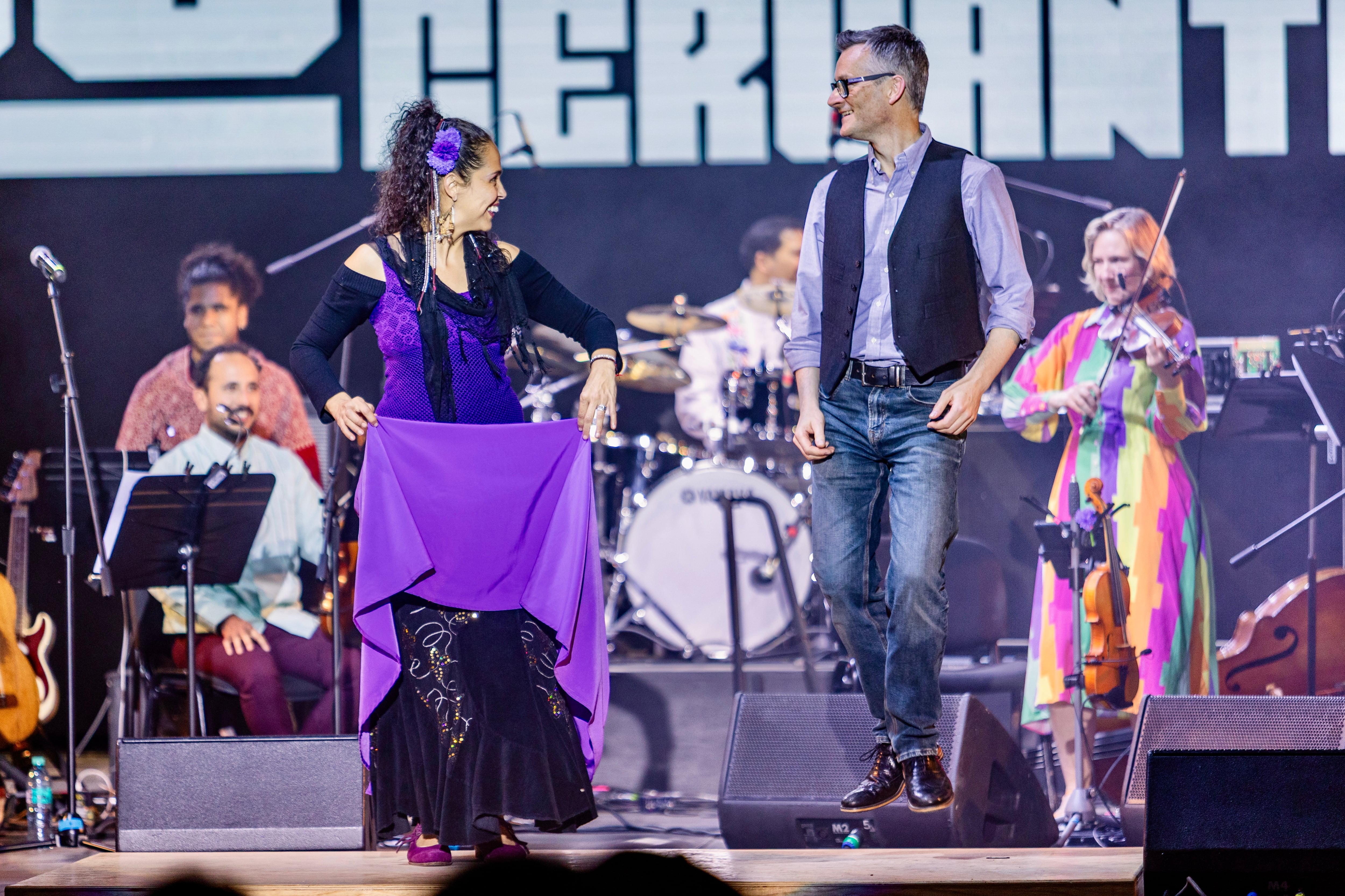 Presentación de fandango celta en el 53 Festival Internacional Cervantino (FIC).