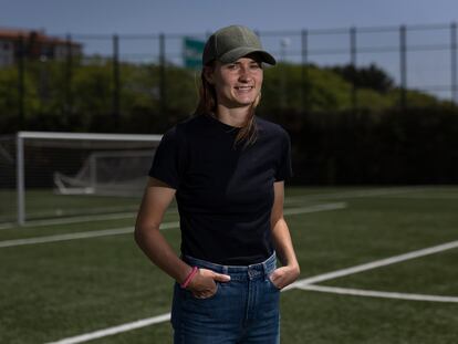 Graham Hansen, jugadora del Barça Femenino, fotografiada en la ciudad deportiva Joan Gamper.