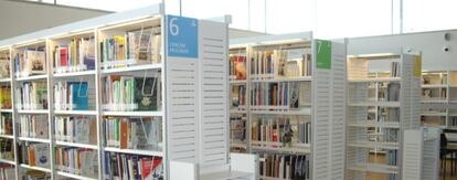 Imagen de la biblioteca pública Ángel González, en La Latina.