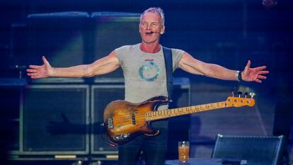 Sting durante un concierto en Madrid (España), el 15 de diciembre de 2023.