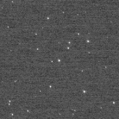 Esta imagen del cúmulo estelar Wishing Well, captada por New Horizons el 5 de diciembre de 2017, fue la más lejana hecha por una nave espacial.