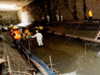 Imagen de la construcción del metro de Panamá.