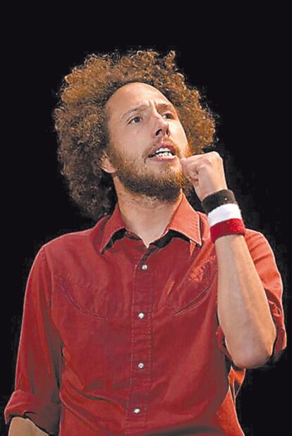 <b>Zach de la Rocha, líder de Rage Against The Machine, se erige como portavoz de un boicot artístico al Estado de Arizona.</b>