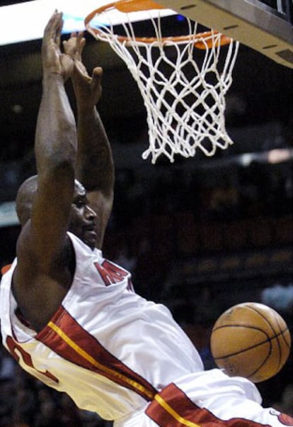 Shaquille O'Neal lideró el triunfo de los Heat ante los Magic de Orlando.