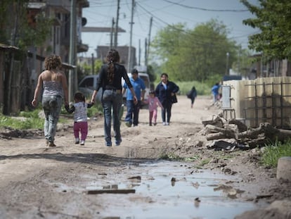 Tres millones de argentinos viven en villas miseria