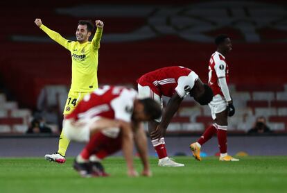 Manu Trigueros celebra el triunfo ante el Arsenal en la semifinal de la Liga Europa.