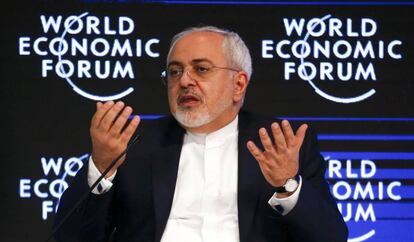 Javad Zarif, ministro de Exteriores de Irán, se expresa en el foro de Davos.