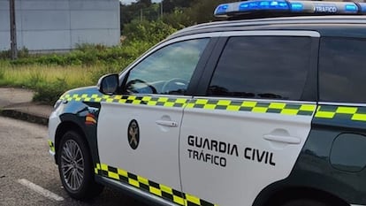 (Foto de ARCHIVO)
Control de la Guardia Civil de Tráfico.
REMITIDA / HANDOUT por GUARDIA CIVIL
Fotografía remitida a medios de comunicación exclusivamente para ilustrar la noticia a la que hace referencia la imagen, y citando la procedencia de la imagen en la firma
24/10/2023