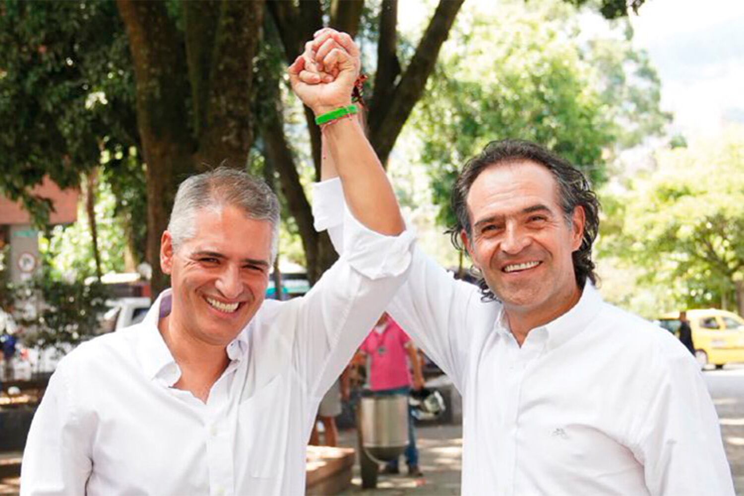 Andrés Julián Rendón, gobernador electo de Antioquía, junto a Federico Gutiérrez, alcalde electo de Medellín.