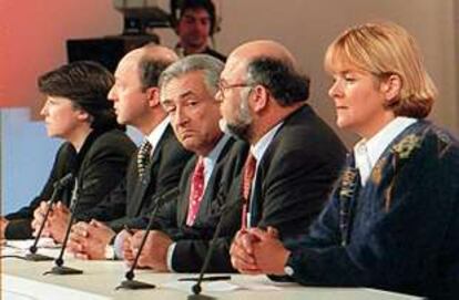 Los líderes de la izquierda francesa, en 1997. De izquierda a derecha, Aubry, Fabius, Strauss-Kahn, Hue y Voynet.