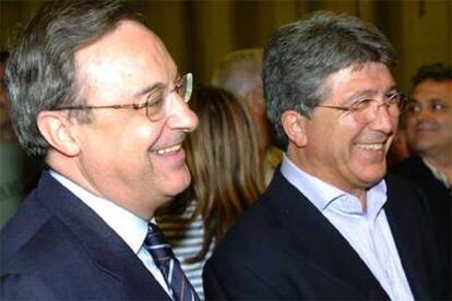 Florentino Pérez junto a Enrique Cerezo.