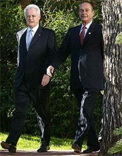 Lionel Jospin y Jacques Chirac, a su llegada al palacio de congresos.