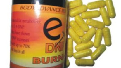 Envase de 2.4 dinitrofenol (DNP) a la venta en Internet.