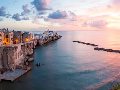 Promontorio del Gargano en Vieste, en la región italiana de Apulia.