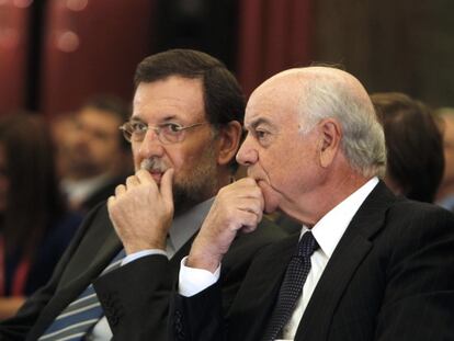 Mariano Rajoy junto a Francisco González, en la asamblea de la Asociación de Trabajadores Autónomos.