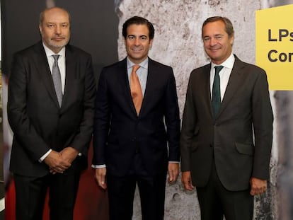 Pablo Zalba, presidente del Instituto de Crédito Oficial, ICO; Rafael Roldán, socio director del Área de Transacciones de EY; y Juan Luis Ramírez, presidente de ASCRI y socio fundador de Portobello Capital.