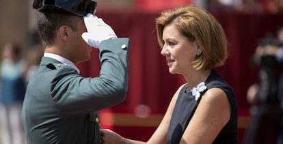 La ministra de Defensa, Mar&iacute;a Dolores de Cospedal, en la Academia General Militar de Zaragoza.