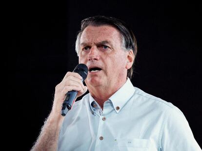 El expresidente de Brasil Jair Bolsonaro, durante un mitin celebrado este martes en un restaurante de un parque de atracciones en Orlando, Florida.